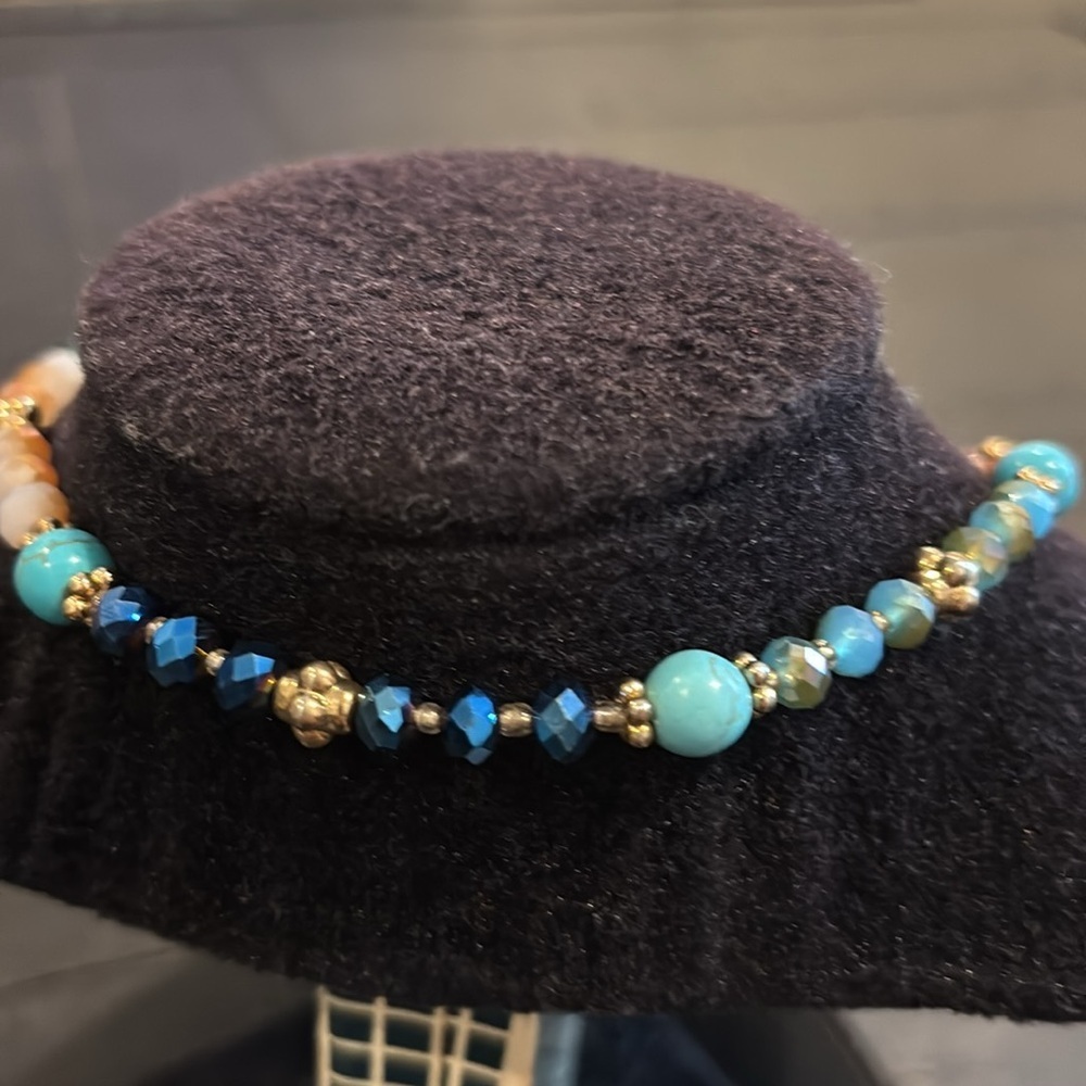 Turquoise Multicolor Iridescent Stretch Beaded Boho Western Necklace - Picture 4 of 7
